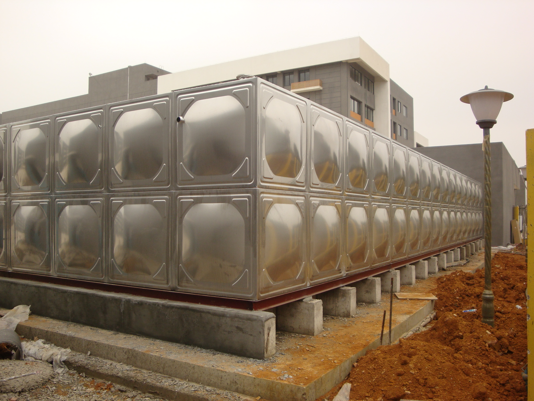 不銹鋼水箱基礎(chǔ)