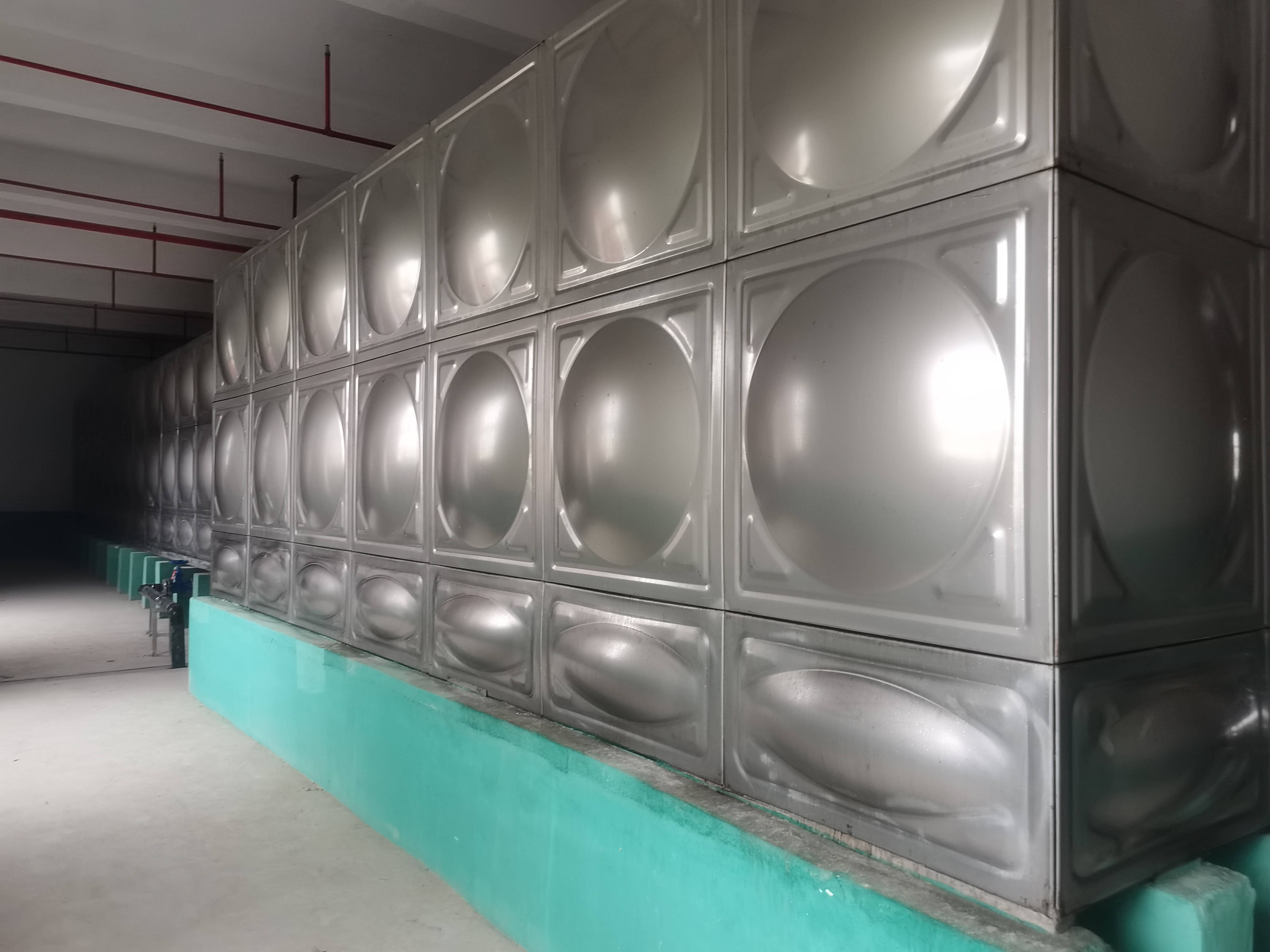 不銹鋼承壓水箱